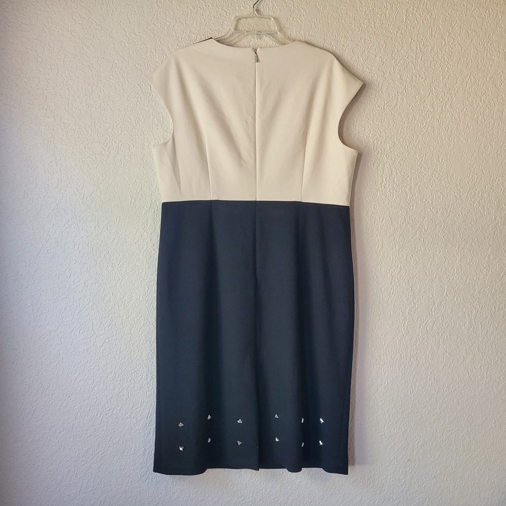 HUGO BOSS Devoka Two Tone Black & Ivory Midi Dress Size US 14 - Picture 2 of 16